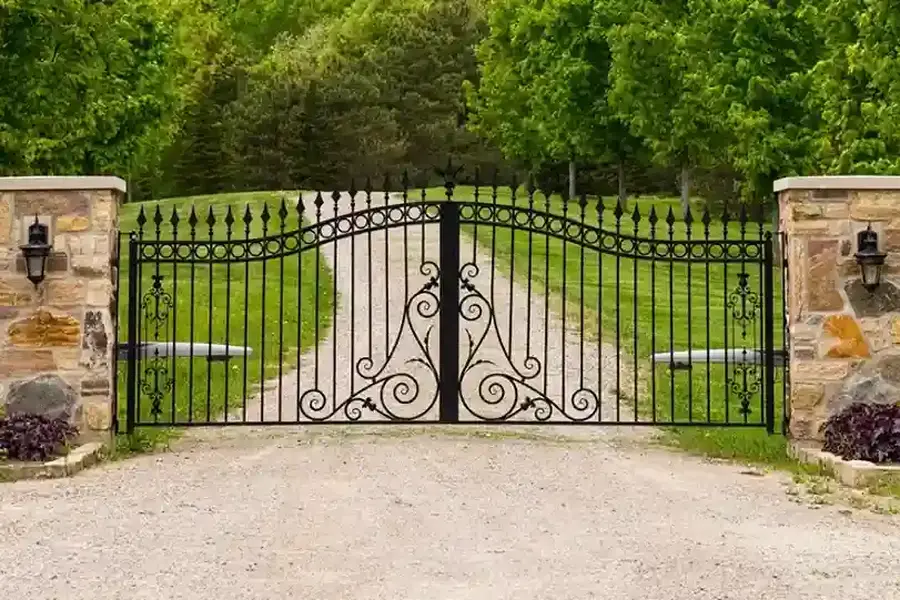 The Benefits Of Automated Metal Gates For Convenience Litchfield Park, AZ